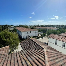 HOA-Townhome-Roof-Cleaning-in-West-Palm-Beach-FL 3