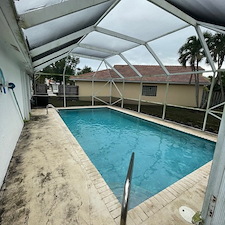 Palm-Beach-Gardens-Complete-Exterior-Cleaning 1